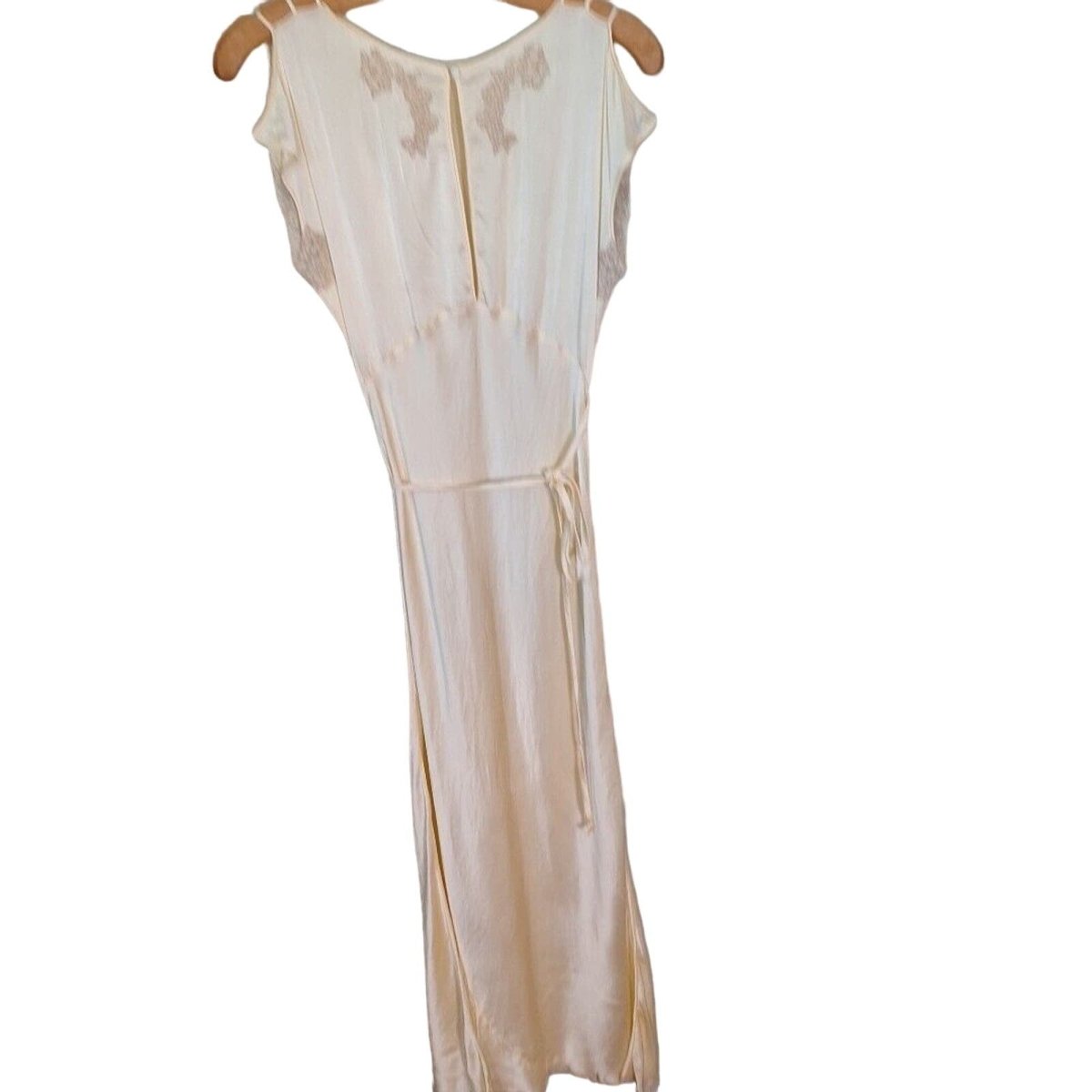Vintage 30s/40s All Silk Satin Bias Cut Nightgown Slip Dress AS IS Women Size S/M 34/29/40 - themallvintage The Mall Vintage