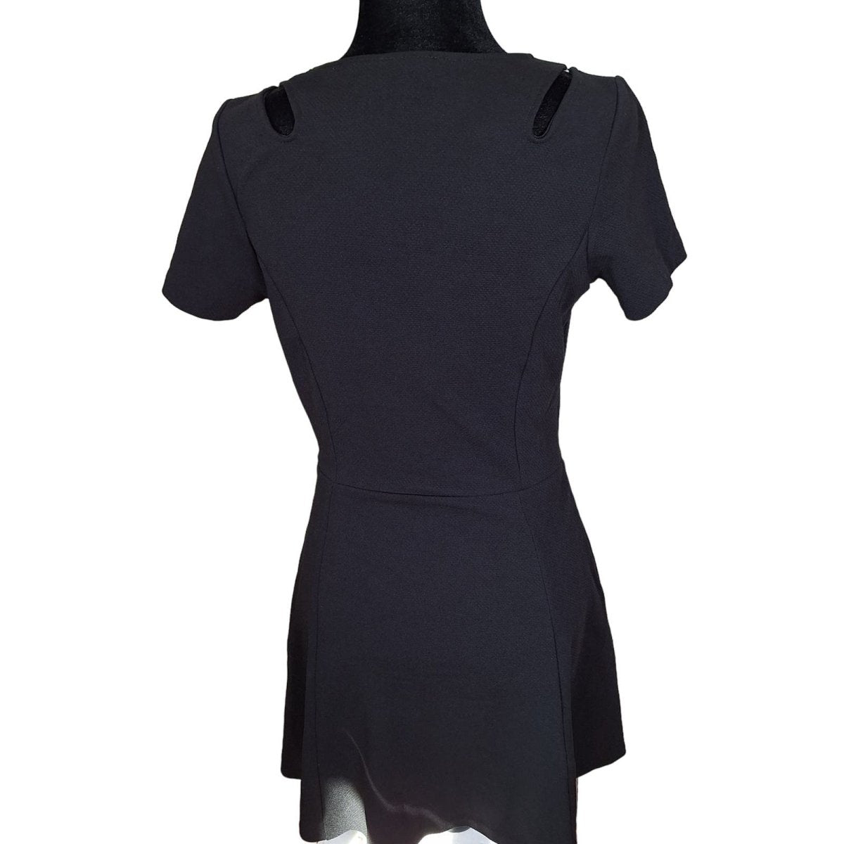 Y2K Black Fit and Flare Mini Dress w/Cutouts Women Size M/L - themallvintage The Mall Vintage