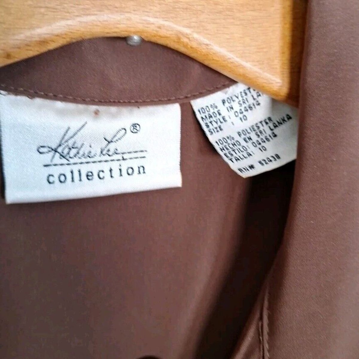 Vintage 80s/90s Brown Button Front Minimalist Shirt Dress Women Size Medium - themallvintage The Mall Vintage