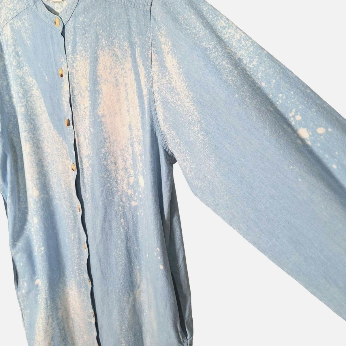 1 of 1 Bleach Splatter Blue Cotton Maxi Shirt Dress Size Medium - themallvintage The Mall Vintage