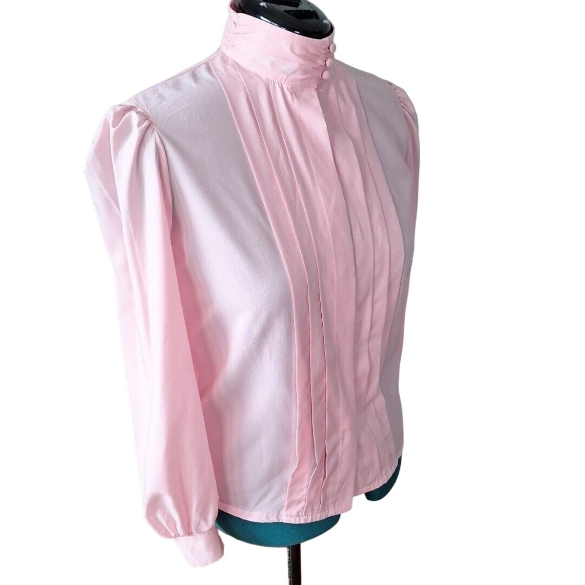 Vintage 80s High Neck Pleated Secretary Blouse Size M/L Women - themallvintage The Mall Vintage 1980s New Arrival Tops