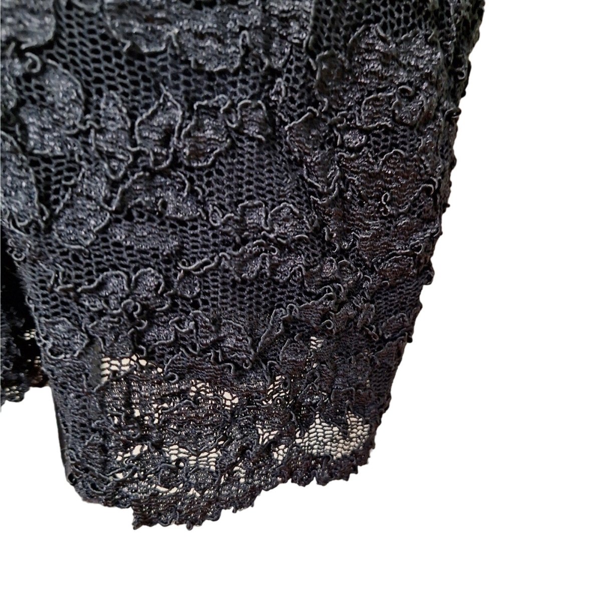 Vintage 80s/90s Black Lace Mini Dress Women Size XS to Small - themallvintage The Mall Vintage 1980s 1990s Dresses