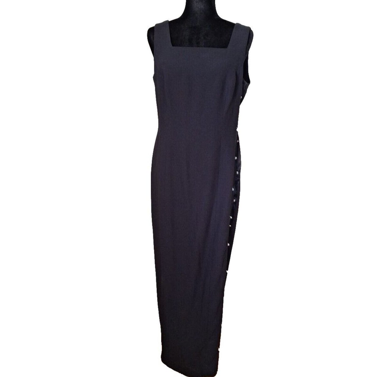 Vintage 90s Black Square Neck Formal Maxi Dress with Iridescent Bead Detail Women Size 8 M - themallvintage The Mall Vintage