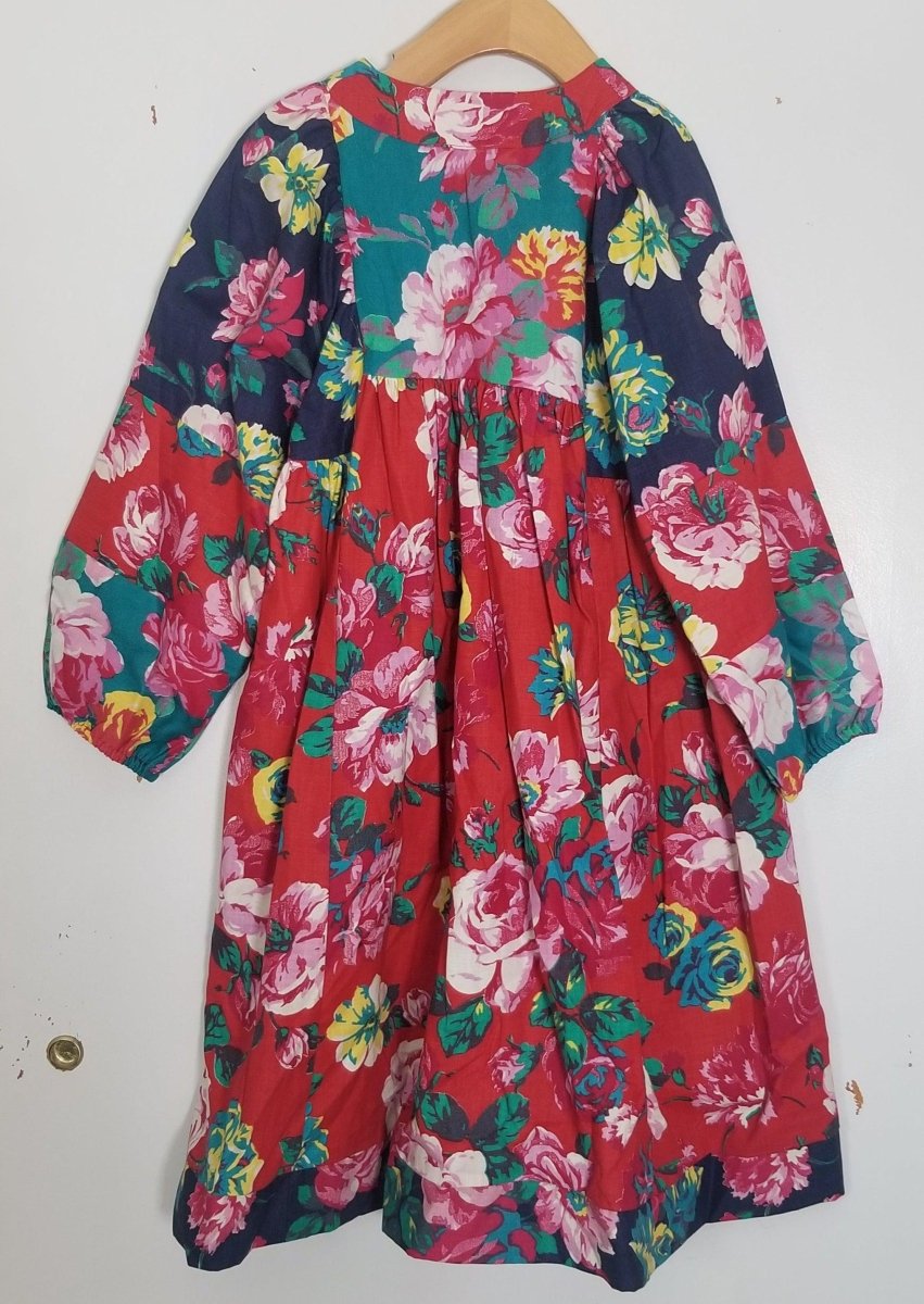 80s Red Floral Patchwork Peasant Dress Girls Size 7 - themallvintage The Mall Vintage