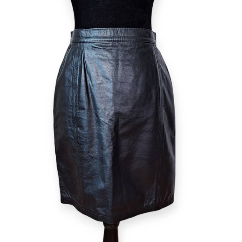 80s/90s High Waist Black Leather Mini Skirt Size Small Waist 27 - themallvintage The Mall Vintage