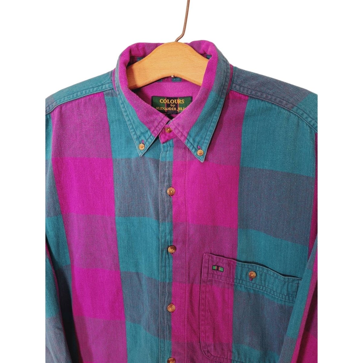 80s/90s Turquoise/Fuchsia Buffalo Plaid All Cotton Button Down Shirt Size Medium - themallvintage The Mall Vintage