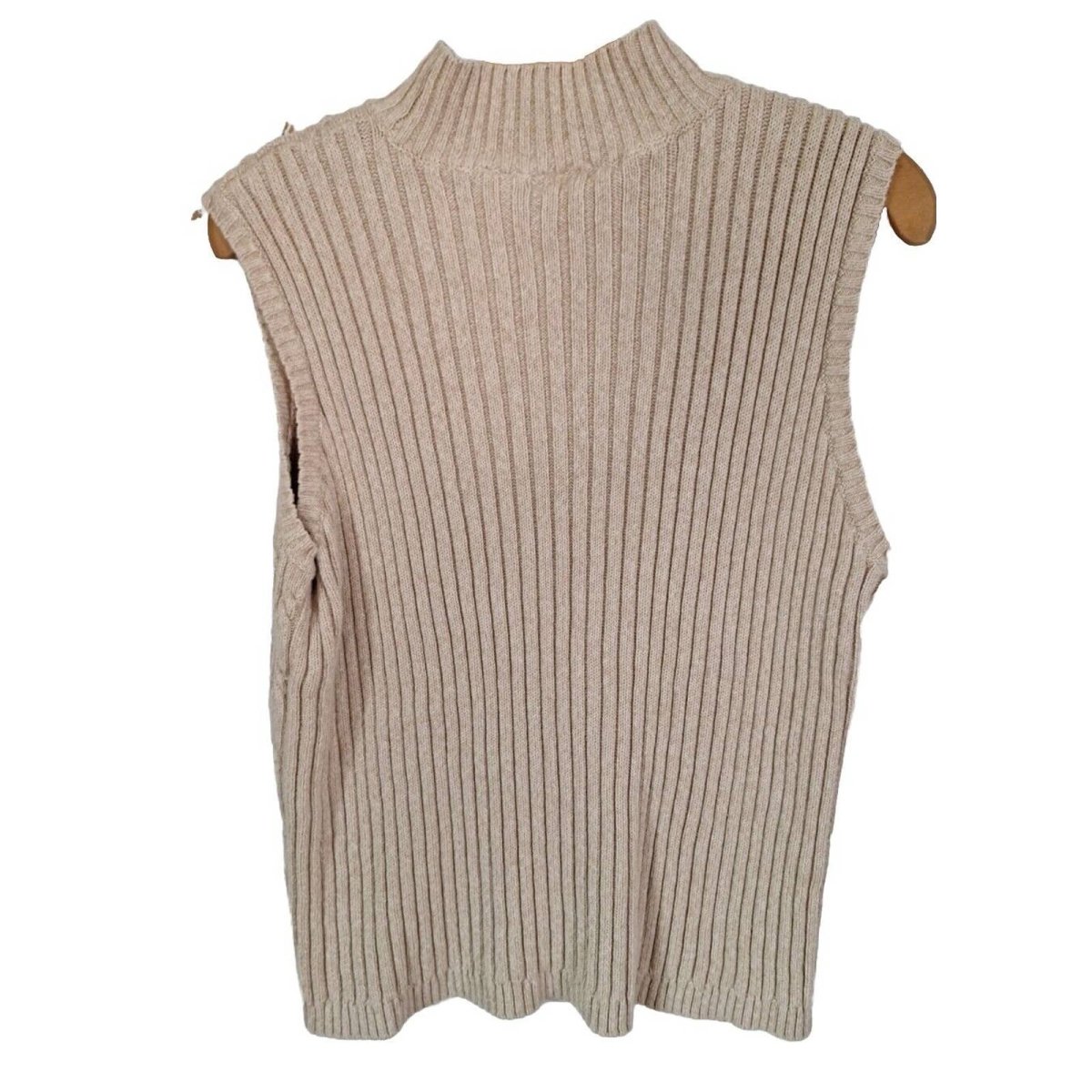 90s/Y2K Beige Ramie Cableknit Mockneck Top Women's Size XL Chest 42" to 52" - themallvintage The Mall Vintage