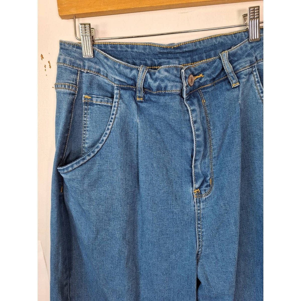 Modern Drop Crotch Tapered Jeans Size XL Waist 34" to 38" - themallvintage The Mall Vintage