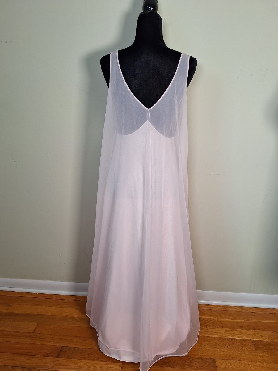 Vintage 1960s Semi-Sheer Pink Lace Bodice Nightgown Women Size 34 Small - themallvintage The Mall Vintage
