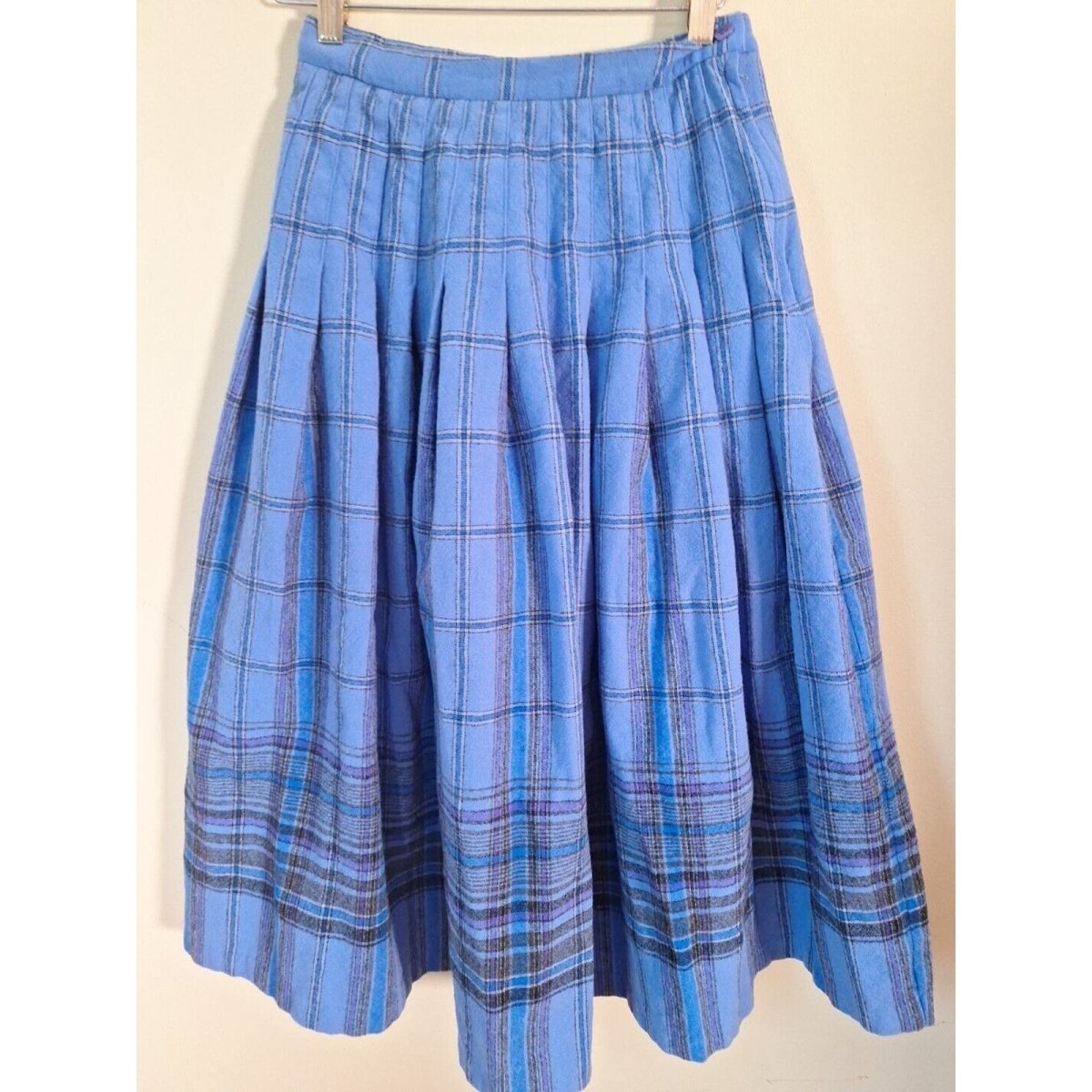 Vintage 1980s Periwinkle Plaid Pendleton Wool Skirt Women Size Small Waist 25"-26" - themallvintage The Mall Vintage