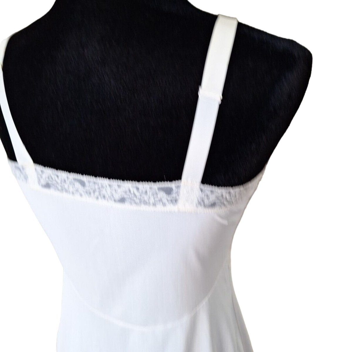 Vintage 50s/60s Off-White Slip w/ Sheer Lace Bodice and Hem Women Size 34 AS IS - themallvintage The Mall Vintage