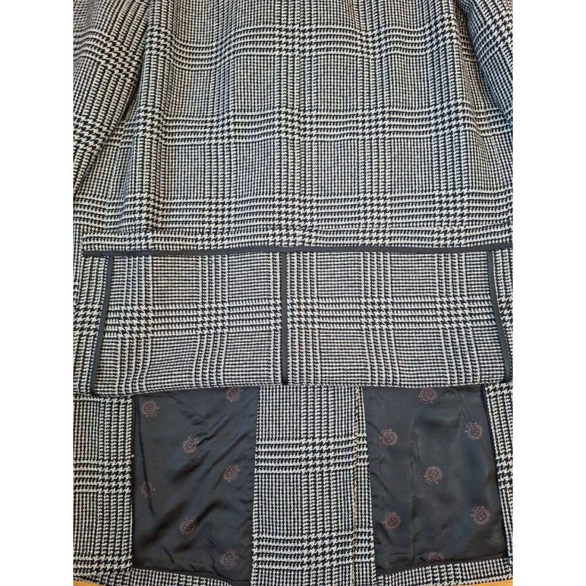 Vintage 60s Botany 500 Wool Plaid Topcoat Size 40R - themallvintage The Mall Vintage