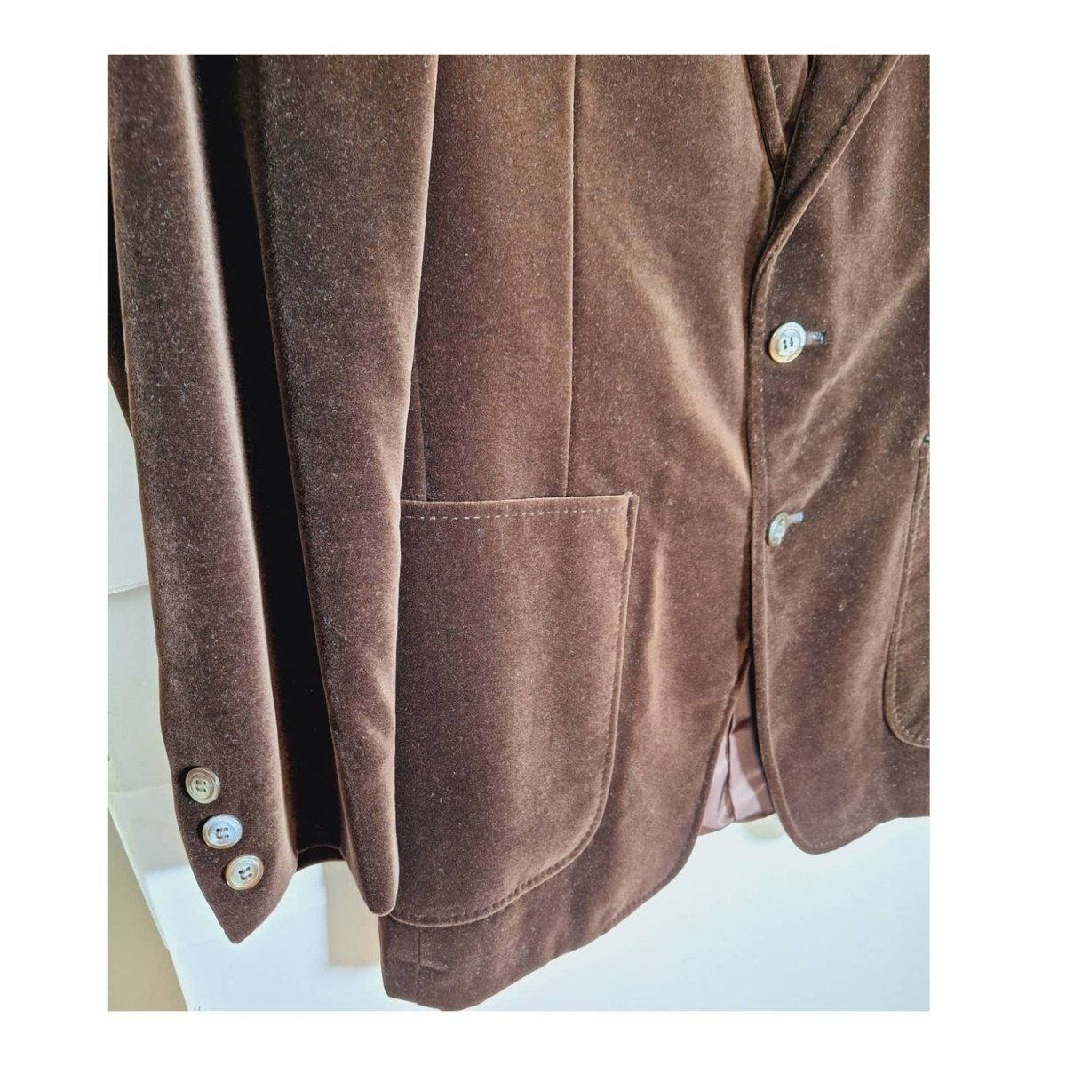 Vintage 70s Double Vent 2 Button Brown Velvet Interior Belt Back Jacket Blazer Men 38R - themallvintage The Mall Vintage