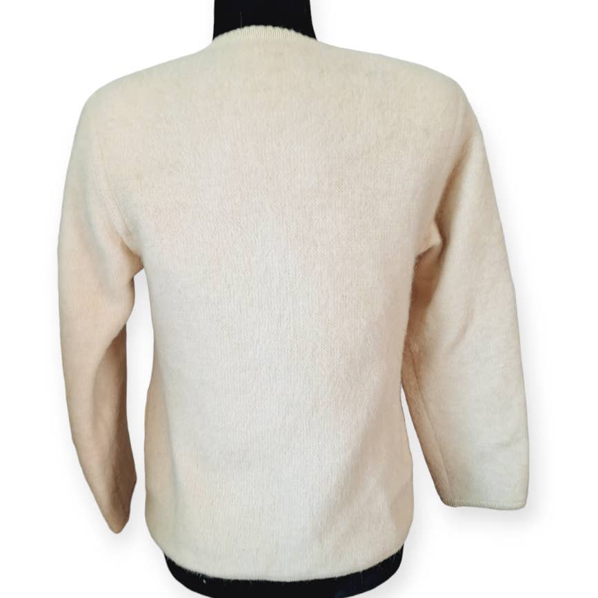 Vintage 70s/80s Beige Mohair Shacket Women's Size S/M - themallvintage The Mall Vintage