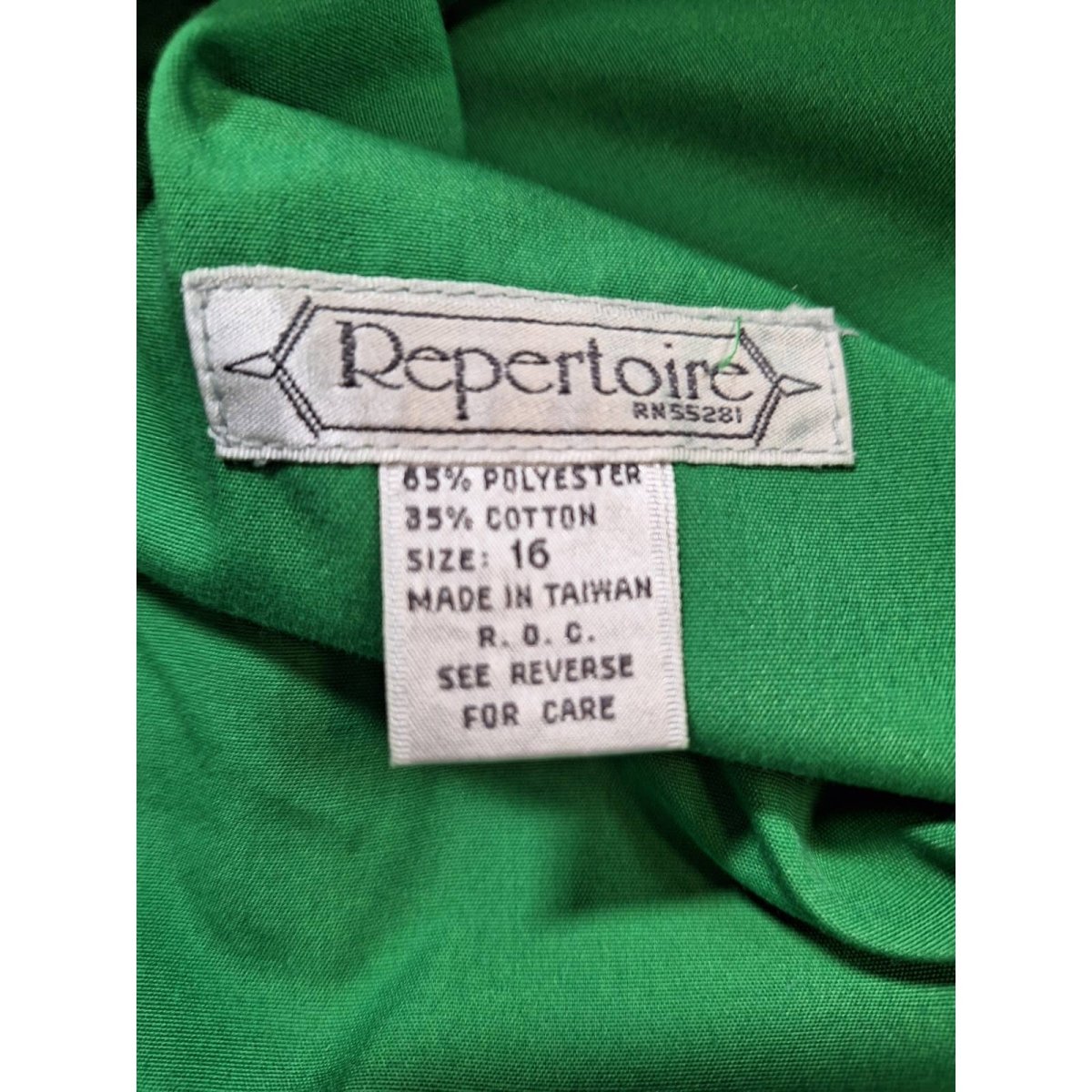 Vintage 70s/80s Green A Line Button Front Skirt Size 16 Waist 38 - themallvintage The Mall Vintage