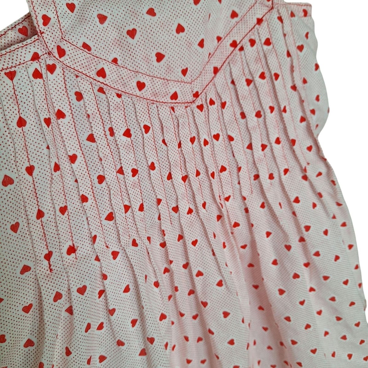 Vintage 70s/80s Heart Print Maxi Sundress Toddler Girls up to size 4 Waist/Chest 23" - themallvintage The Mall Vintage