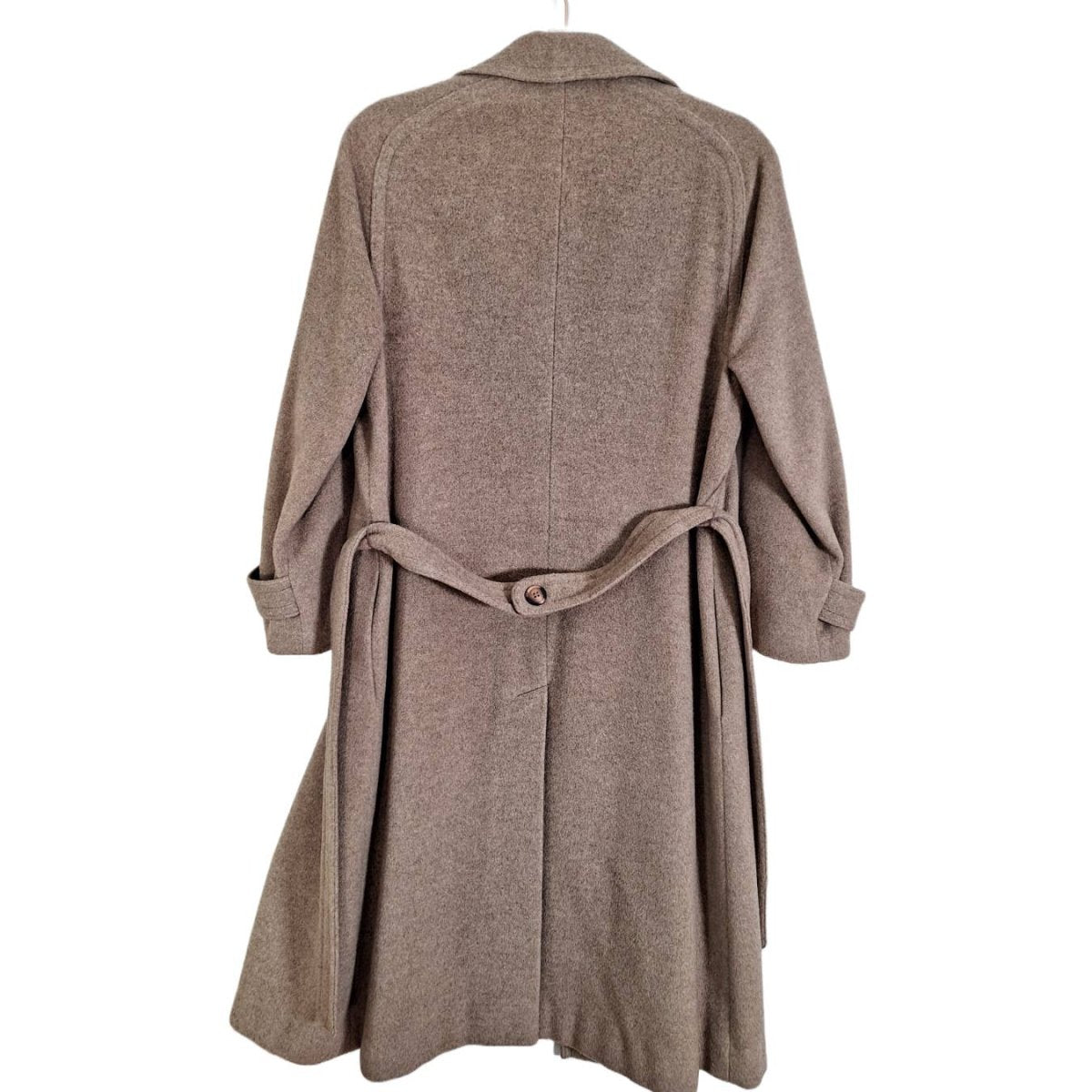 Vintage 70s/80s Taupe 100% Cashmere Coat Size S/M - themallvintage The Mall Vintage