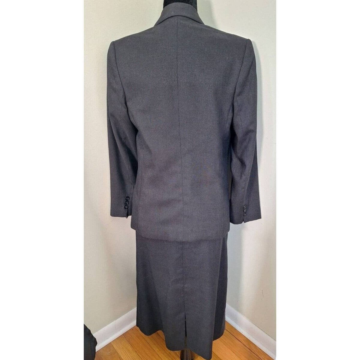 Vintage 80s Black Double Breasted Midi Skirt Suit Linen Blend Women's Size Small 4 - themallvintage The Mall Vintage