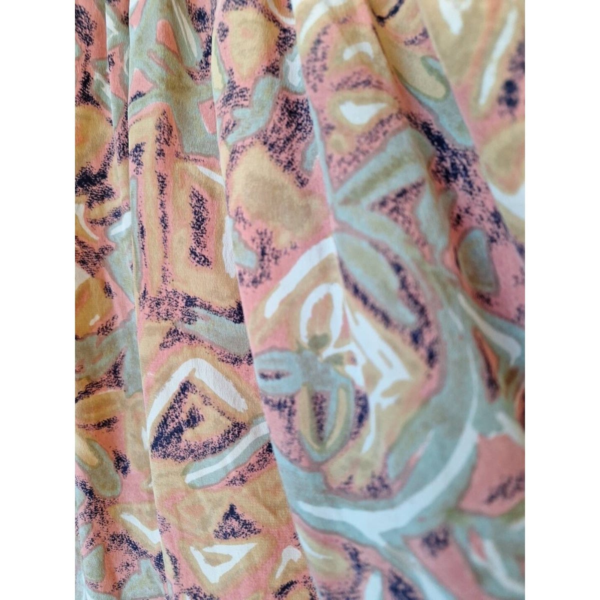 Vintage 80s Silk Abstract Print Skirt Women Size 14 - themallvintage The Mall Vintage