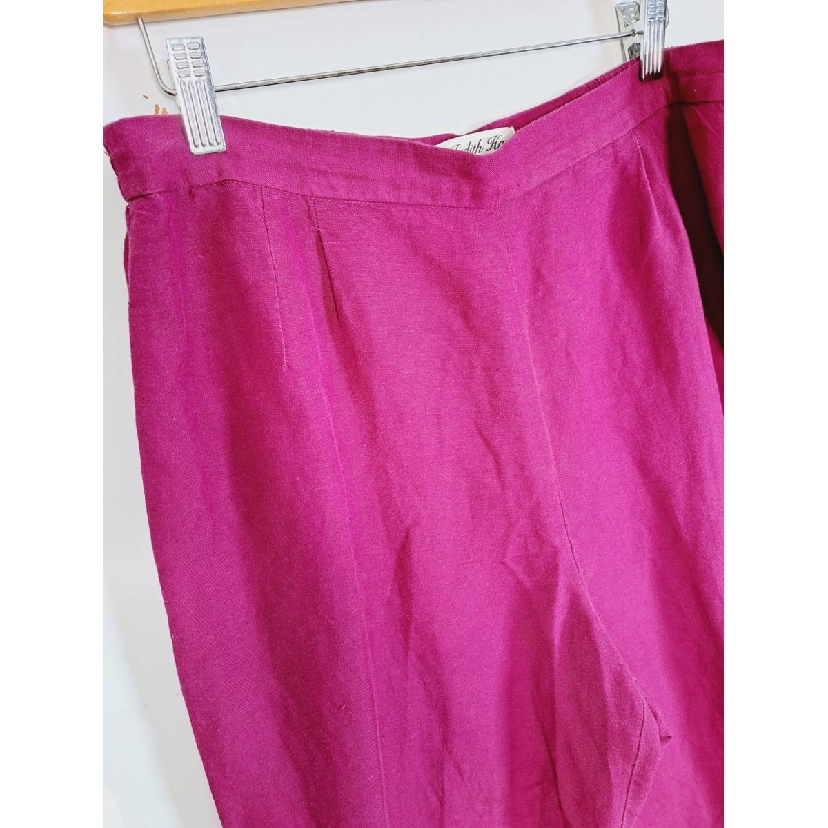 Vintage 80s/90s High Waist Fuschia Linen Blend Pants Women's Size 14 Waist 32" to 36" - themallvintage The Mall Vintage