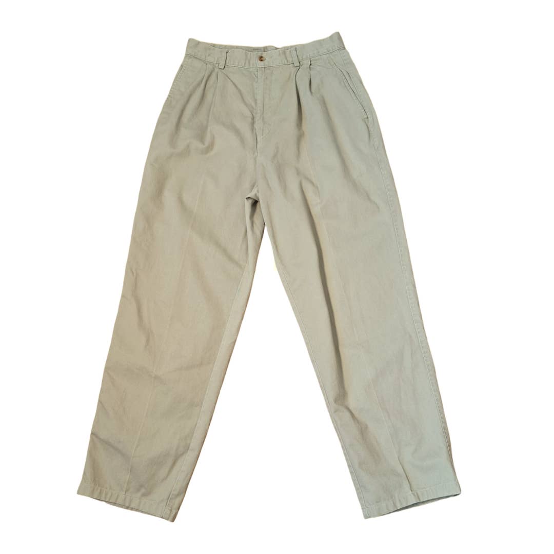 Vintage 80s/90s High Waist Pleated Khaki Pants Women's Size MP 29x28 - themallvintage The Mall Vintage