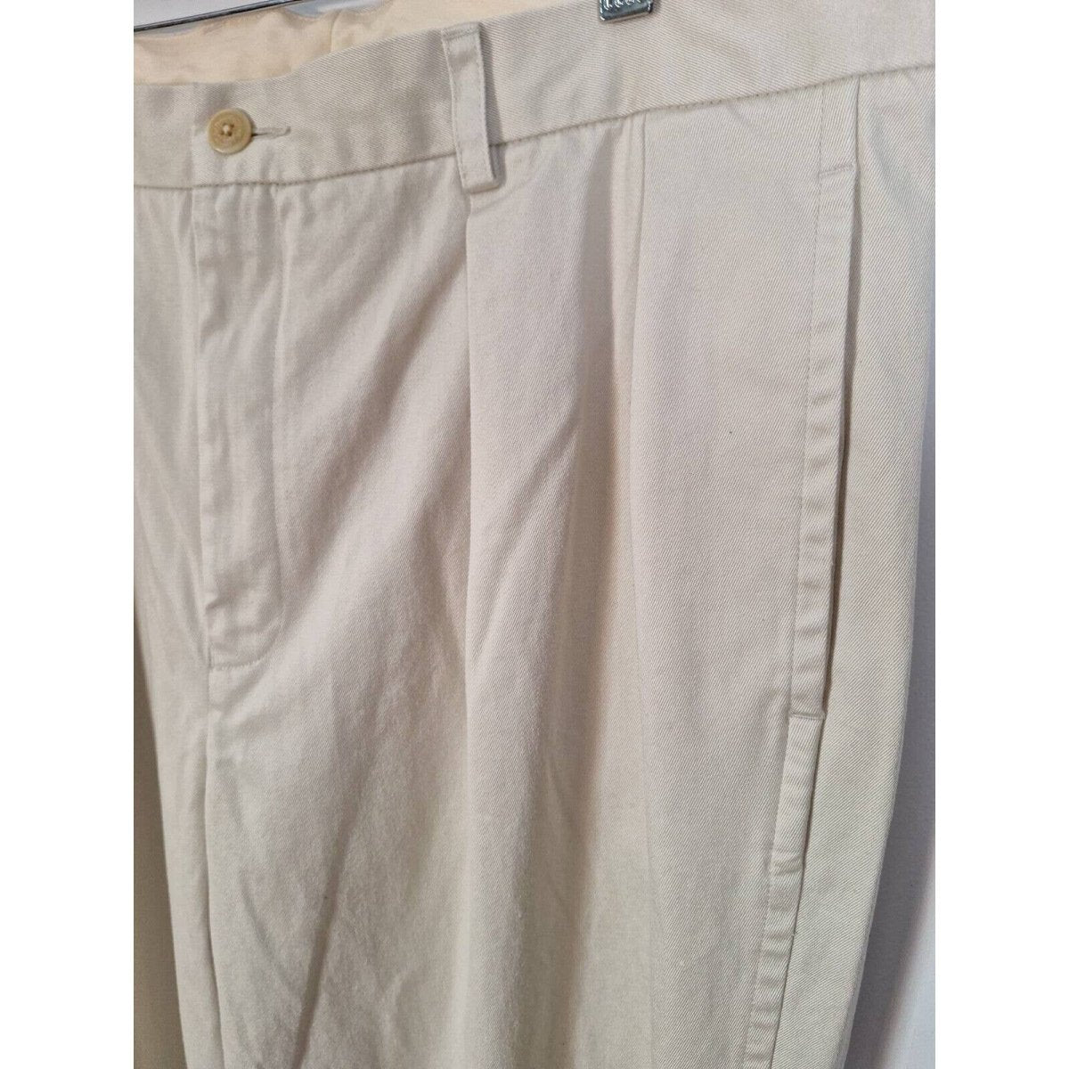 Vintage 90s Baggy Cuffed & Pleated Chino Kahaki Pants, Size 38x30, All Cotton - themallvintage The Mall Vintage
