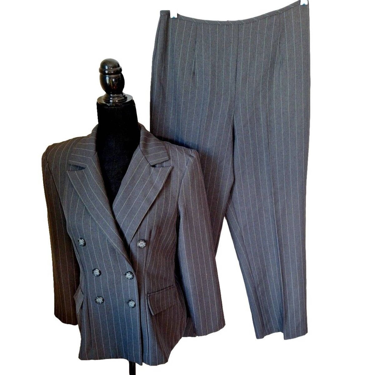 Vintage 90s Gray Pinstripe Double Breasted Pant Suit Women Size S/M - themallvintage The Mall Vintage