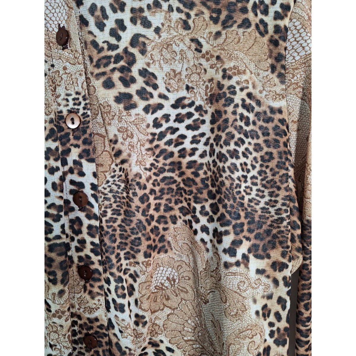 Vintage 90s Paisley Leopard Mesh Shirt Size XL - themallvintage The Mall Vintage