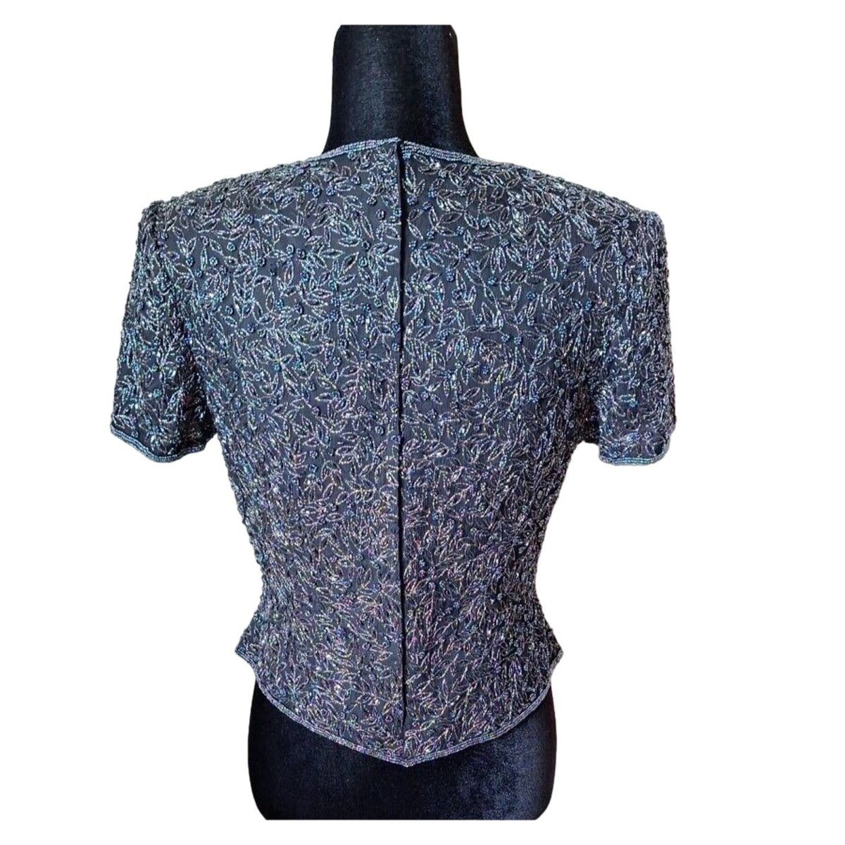 Vintage 90s/Y2K Beaded Cropped Silk Blouse Women Size Medium - themallvintage The Mall Vintage