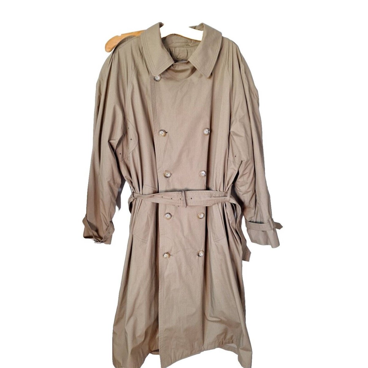 Vintage London Fog Taupe/Beige Trench Coat w/Zip Out Thermal Lining Men Size 42R - themallvintage The Mall Vintage