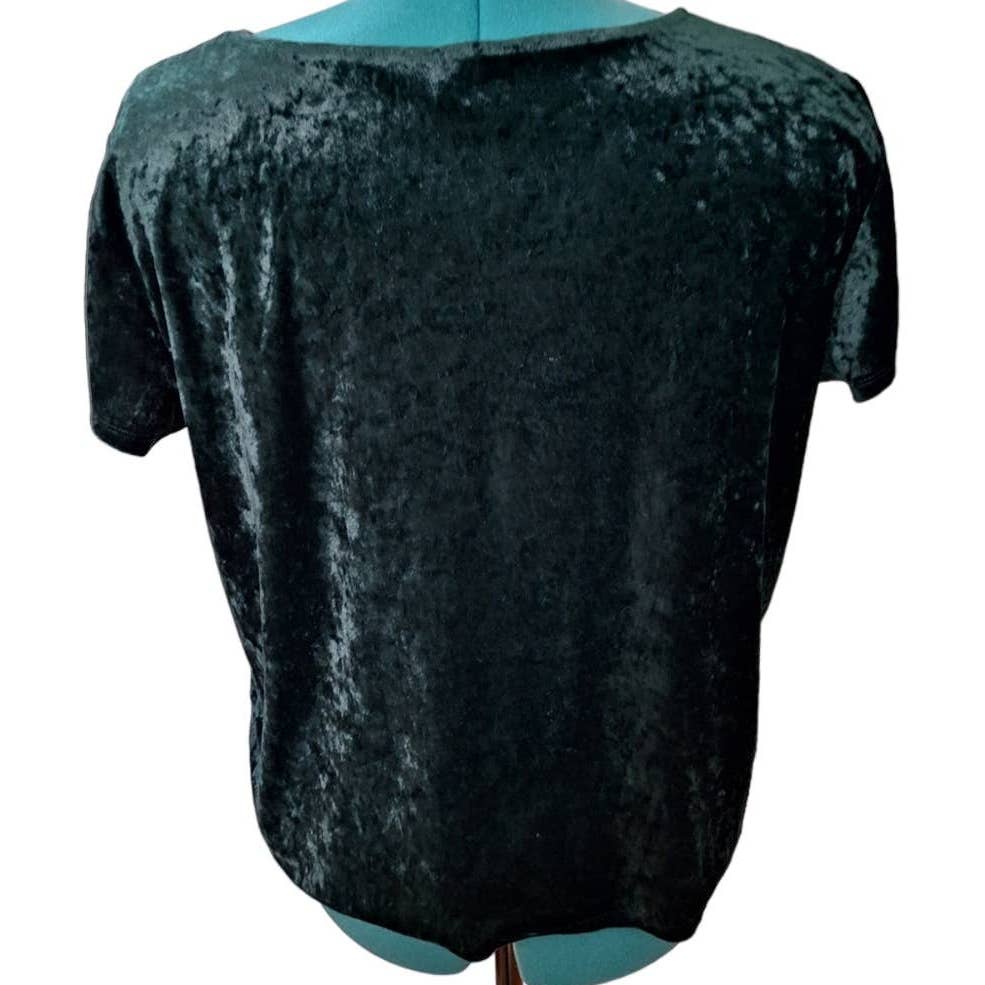 Y2K Green Crushed Velvet Stretch Top Size XL - themallvintage The Mall Vintage